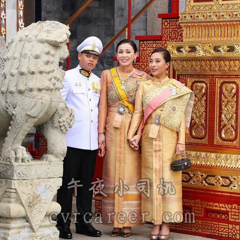 泰有钱，人民水深火热，泰国国王带20位嫔妃海外度假，乐享人生