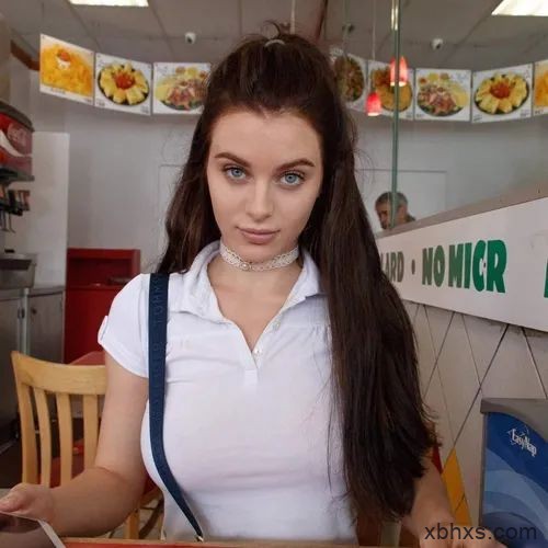 拉娜罗德丝(Lana Rhoades),2019欧美人首席暗黑女神