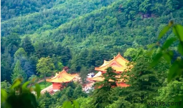 烟雨云雾寺