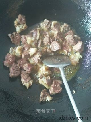怎么做砂锅牛肉最好吃 砂锅牛肉怎么做好吃