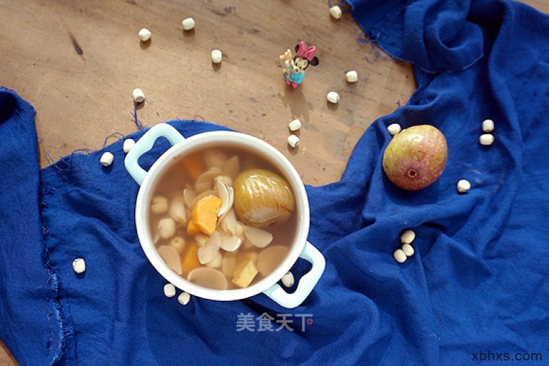 无花果莲子百合糖水怎么做好吃 无花果莲子百合糖水的家常做法