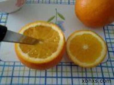 盐蒸橙子的做法 盐蒸橙子能治咳嗽是真的吗