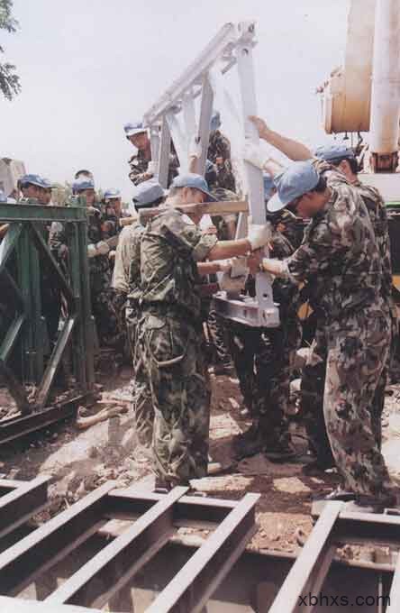 悲壮的回眸(1)：中国维和柬埔寨 两名士兵遇袭长眠