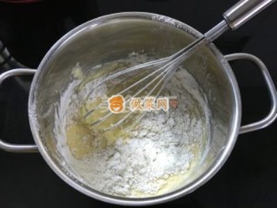 奥利奥咸奶油蛋糕怎么做 奥利奥咸奶油蛋糕的做法