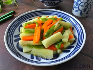 胡萝卜炒山药怎么做好吃 胡萝卜炒山药最正宗的做法