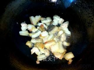 香辣蟹味菇最正宗的做法 家常香辣蟹味菇的做法