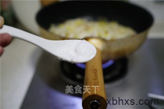 小炒黄豆芽怎么做 小炒黄豆芽的做法