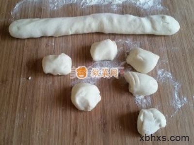 青菜豆腐包子怎么做 青菜豆腐包子的做法