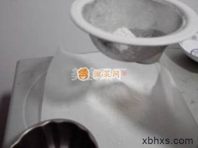 基础戚风蛋糕怎么做 基础戚风蛋糕的做法