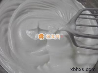 基础戚风蛋糕怎么做 基础戚风蛋糕的做法