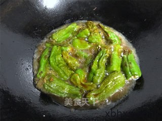 虎皮青椒酿肉怎么做好吃 虎皮青椒酿肉最正宗的做法