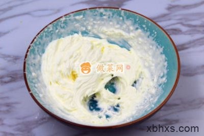 网红香蕉抱抱蛋糕怎么做好吃 网红香蕉抱抱蛋糕最正宗的做法