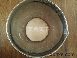 怎么做褐麦豆沙餐包最好吃 褐麦豆沙餐包怎么做好吃