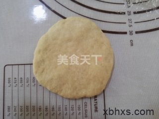 怎么做褐麦豆沙餐包最好吃 褐麦豆沙餐包怎么做好吃