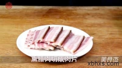 腊肉煎春笋的做法