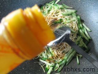 怎么做青瓜炒干丝最好吃 青瓜炒干丝怎么做好吃