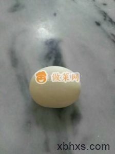 小白兔豆沙包怎么做好吃 小白兔豆沙包的家常做法