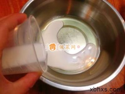 迷你草莓奶油蛋糕最正宗的做法 家常迷你草莓奶油蛋糕的做法