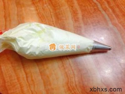 迷你草莓奶油蛋糕最正宗的做法 家常迷你草莓奶油蛋糕的做法