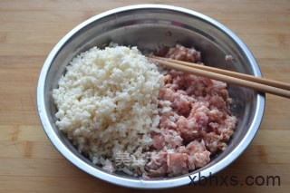 酸汤大肉莲菜水饺怎么做 酸汤大肉莲菜水饺的做法