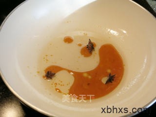 黄豆焖猪手怎么做好吃 黄豆焖猪手最正宗的做法