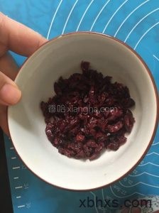 蔓蔓越莓饼干怎么做好吃 家常蔓越莓饼干的做法越莓饼干