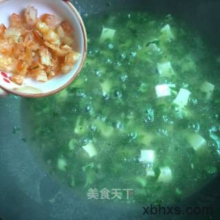 青菜虾仁豆腐羹怎么做好吃 青菜虾仁豆腐羹的家常做法