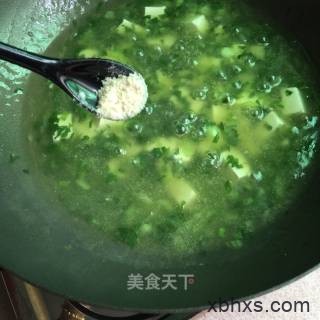 青菜虾仁豆腐羹怎么做好吃 青菜虾仁豆腐羹的家常做法