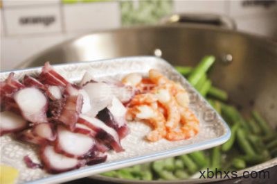 怎么做海鲜豆角焖面最好吃 海鲜豆角焖面怎么做好吃