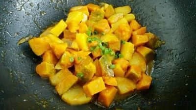 窝瓜炖土豆的做法